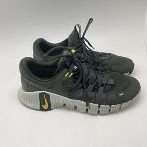 Nike Sneakers Mens 11.5 Metcon 5 DV3949-300 Green Athletic Training Gym Shoes